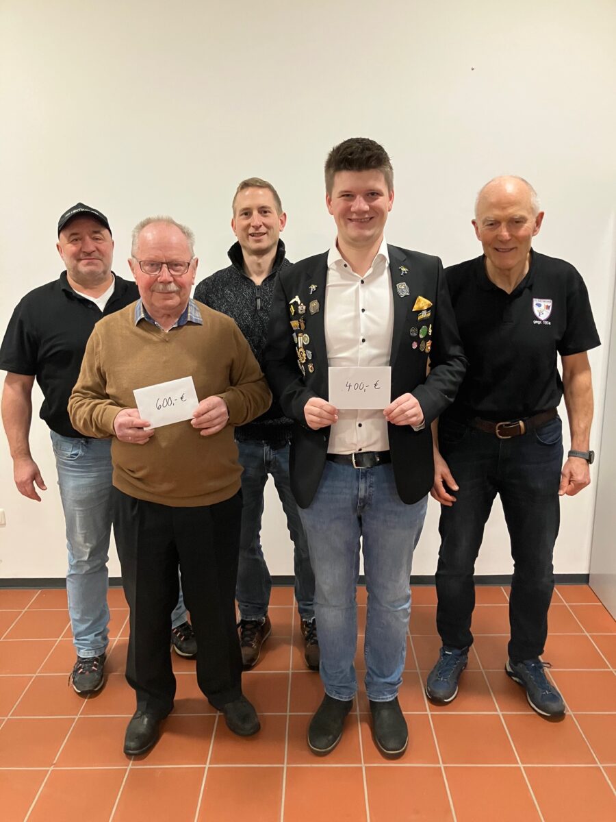 FC Hirtweiher spendet 1.000 Euro an Kinderprojekte in Pressath