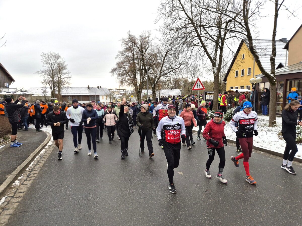 Rekordbeteiligung beim 16. Silvesterlauf in Vorbach