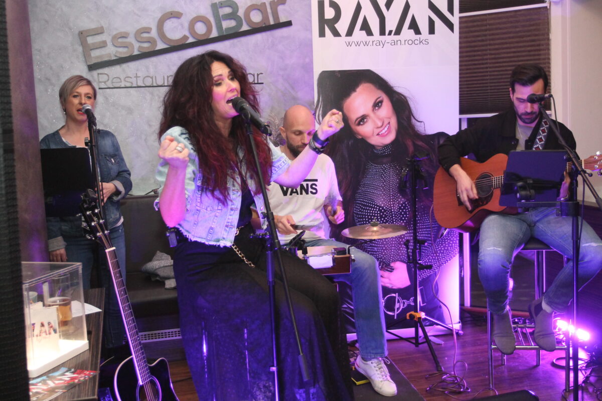 RAY.AN begeistert in Waidhaus mit Vielseitigkeit