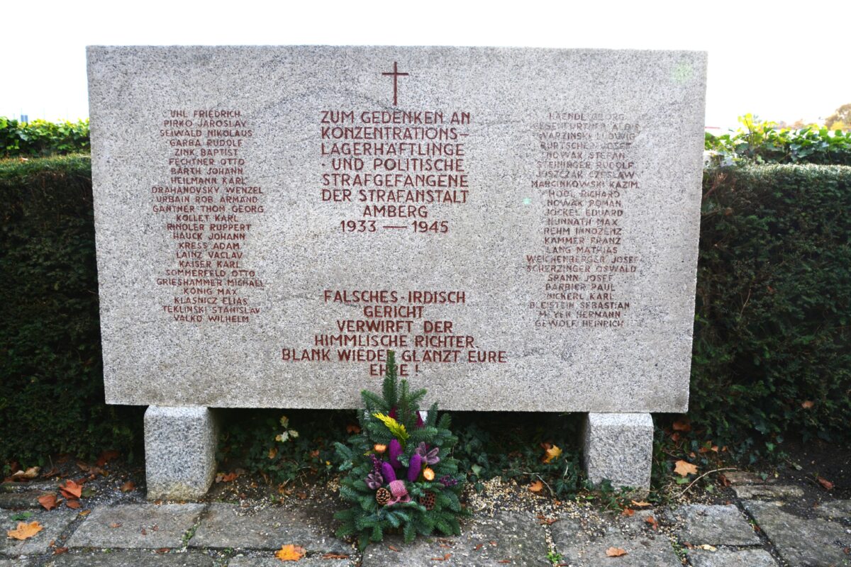 Gedenktag für die Opfer des Nationalsozialismus: SPD Amberg gedenkt Innozenz Rehm