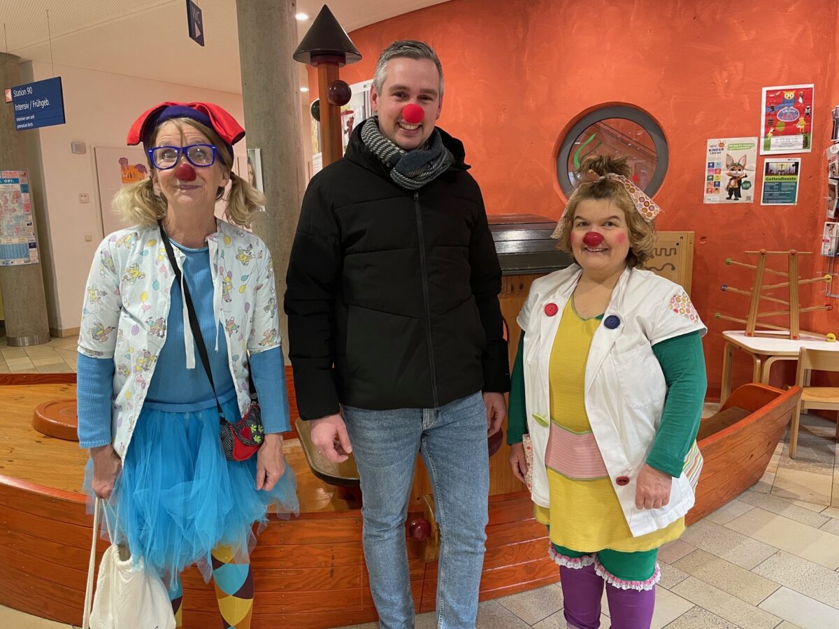 TSG Mantel Weiherhammer spendet 400 Euro an KlinikClowns in Weiden
