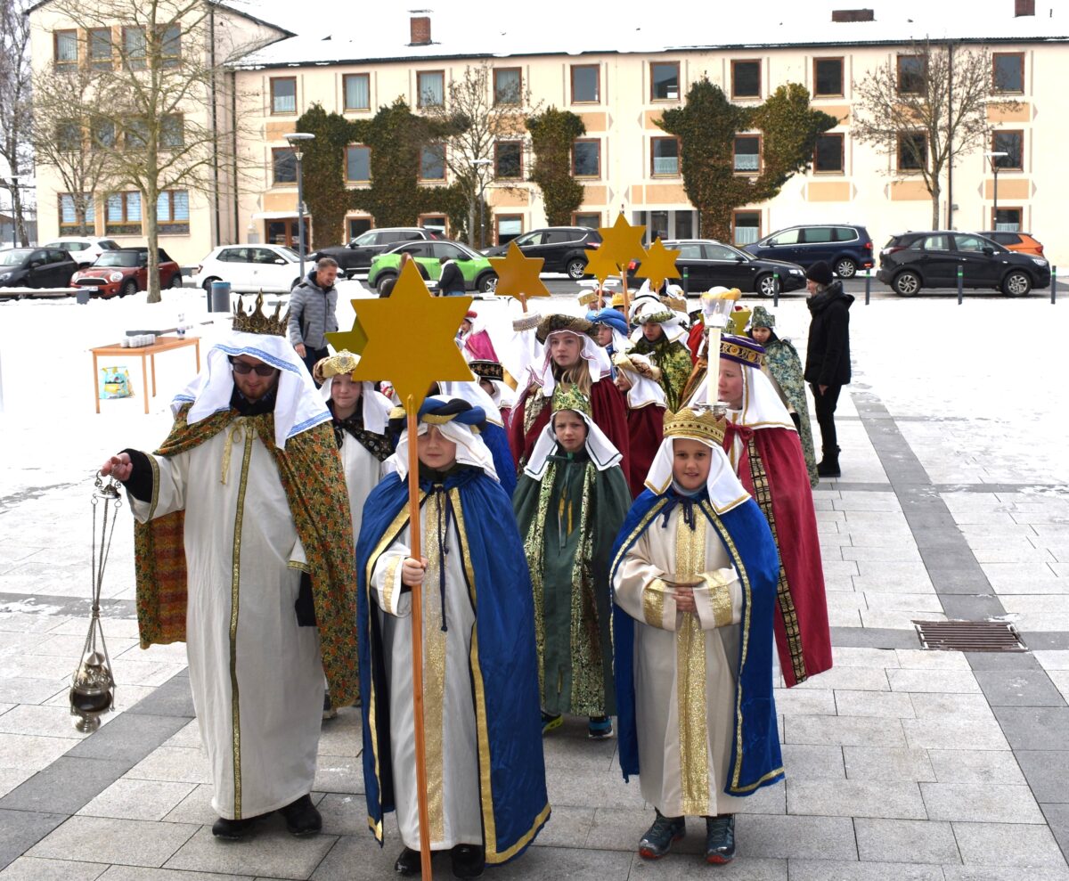 Sternsinger-Aktion: "Namaskar" sagen Caspar, Melchior und Balthasar