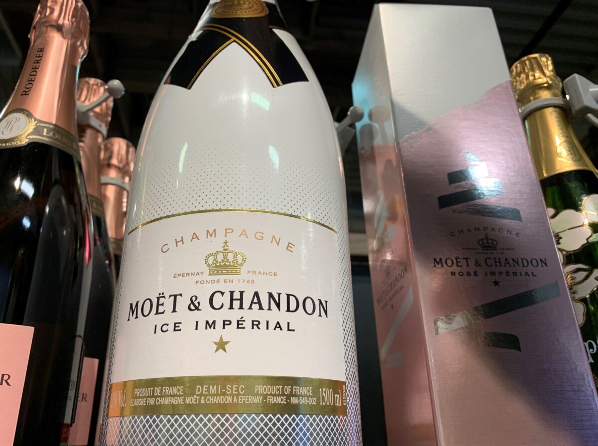 Tödlicher Champagner: Zeugen aus Niederlande kommen nicht - aber geben Interviews