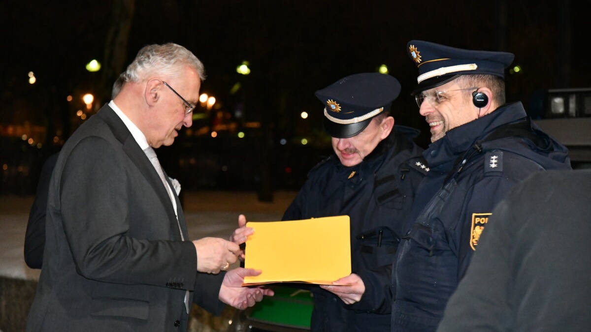 Blaulichtempfang mit Innenminister Joachim Herrmann in Weiden