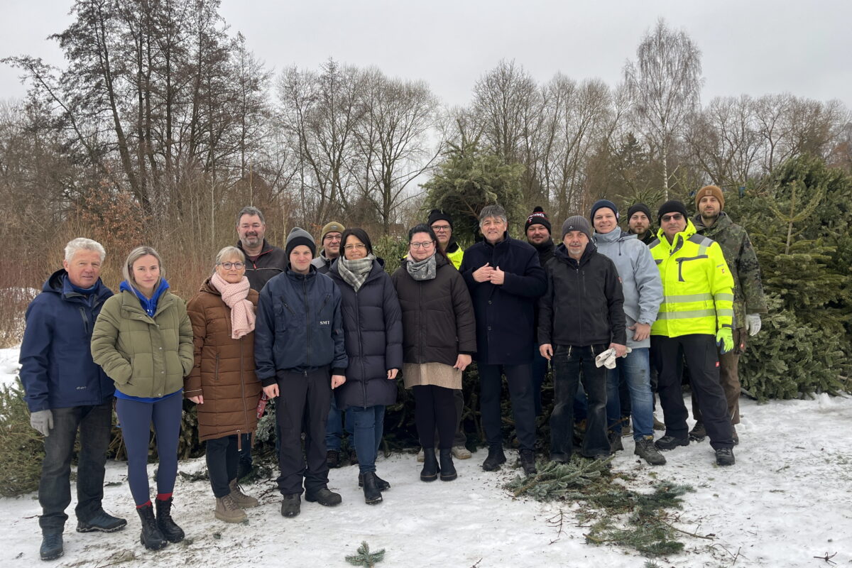 Grafenwöhr: Einsatz bei der JU-Christbaumaktion