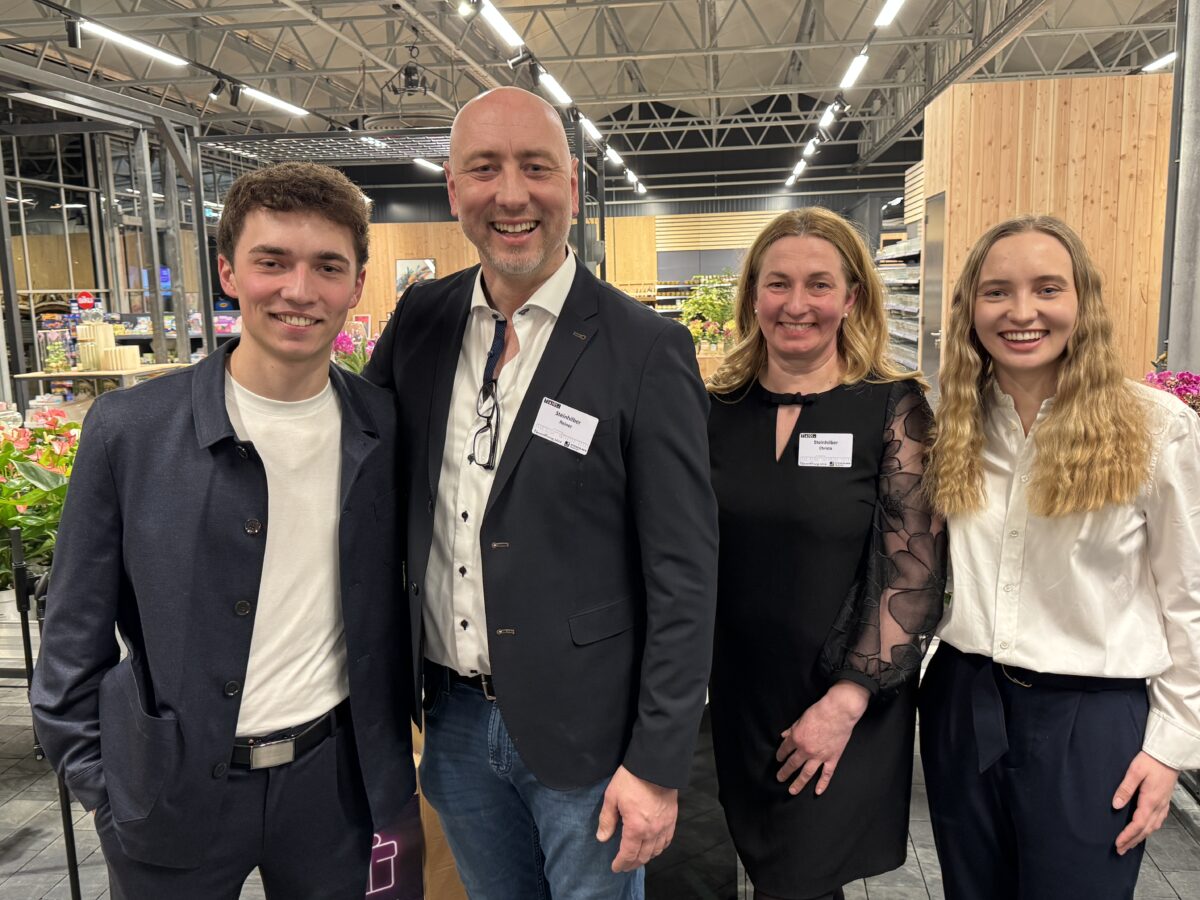 Gärtnerei Steinhilber eröffnet beeindruckenden Neubau in Neustadt/WN
