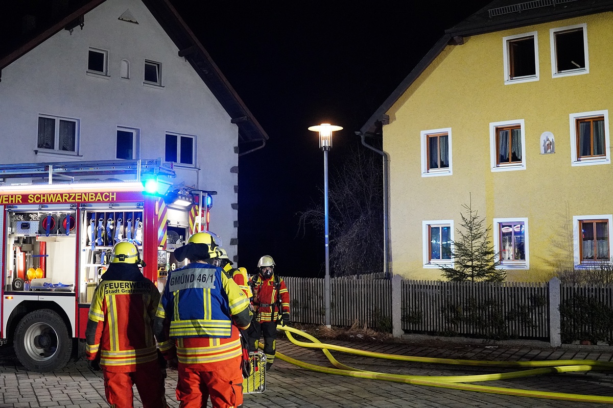 Rauchmelder verhindert Schlimmeres bei Dachstuhlbrand