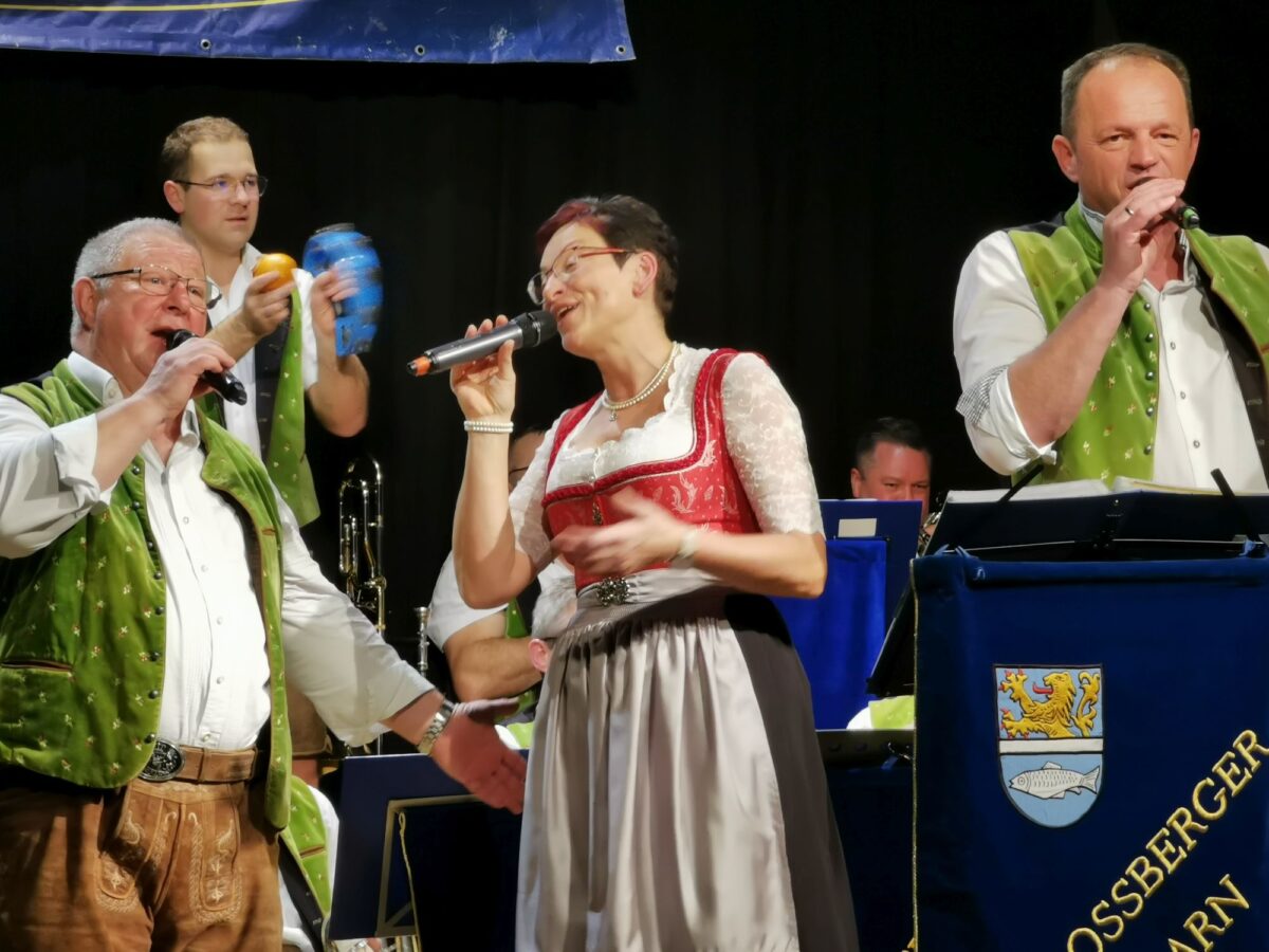 Starkbierfest in der Schulturnhalle in Eslarn