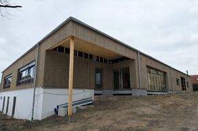 Ausbildungsmesse unterstützt OGTS in Kirchenthumbach mit 300 Euro