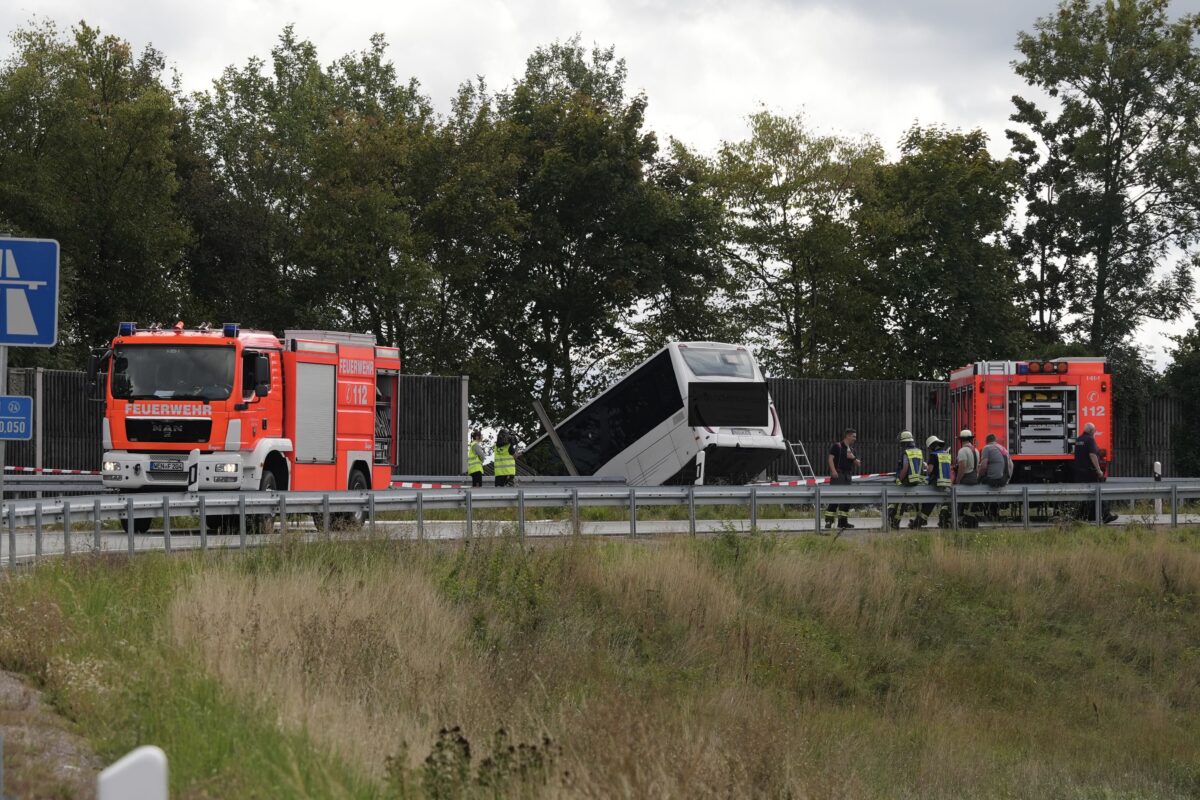 Busfahrer wegen 23-facher Körperverletzung angeklagt - Tilidin im Blut