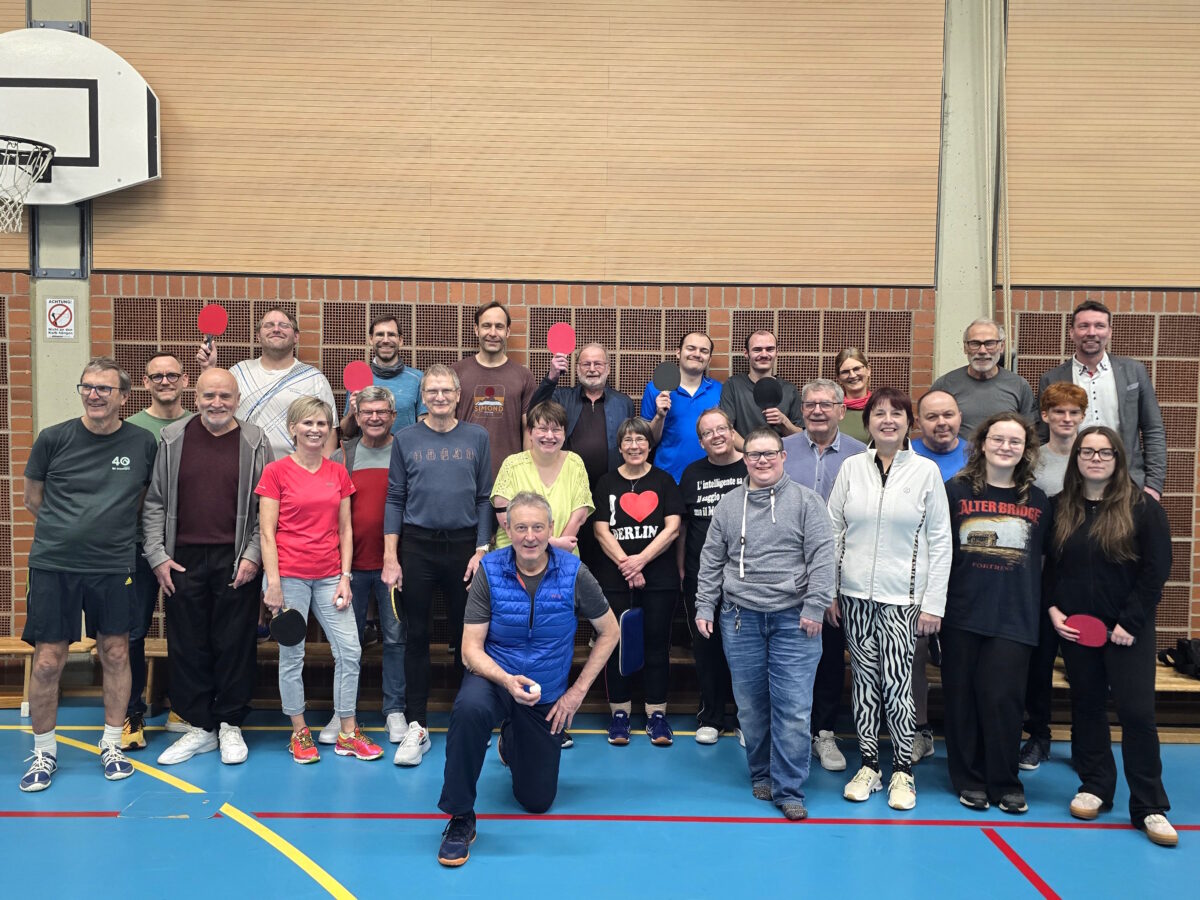 Inklusives Tischtennisturnier stärkt Miteinander in Amberg