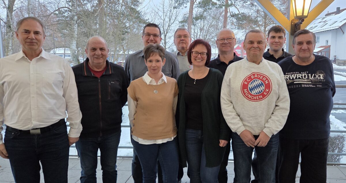 FC Bayern-Fanclub bestätigt Vorstand in Waidhaus