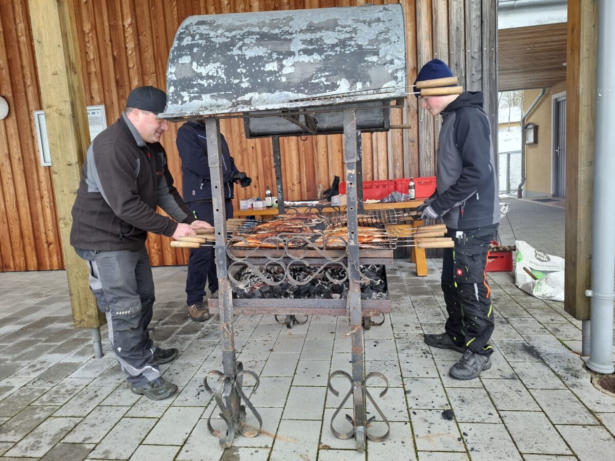Fischereiverein begeistert mit regionaler Fastenspeise in Eslarn