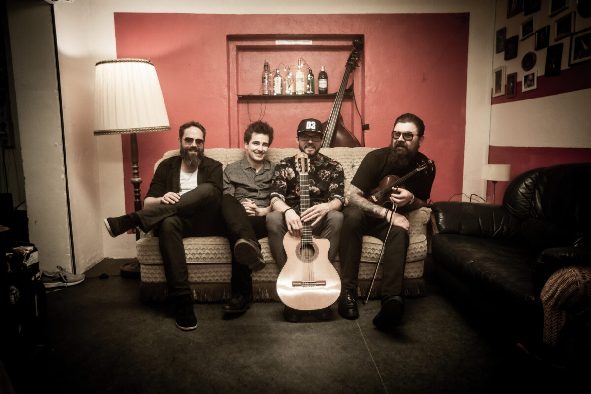 Django 3000 unplugged!