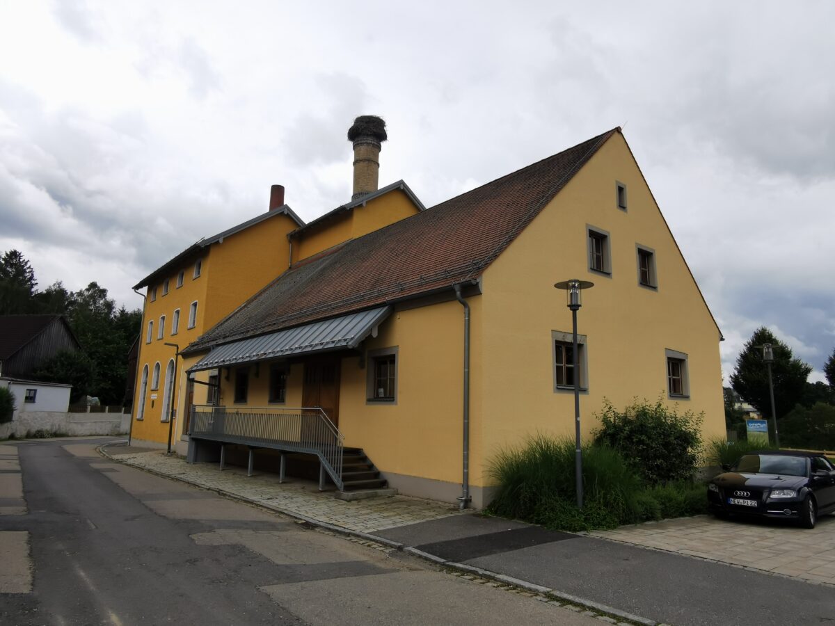 Seniorenfasching beim Generationenstammtisch und Kinonachmittag