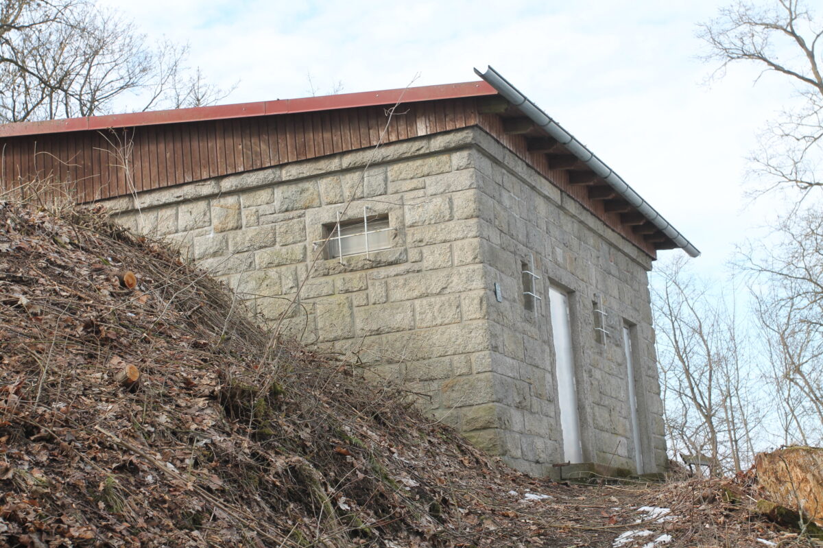 Investitionen für Schule, Wasser und Energie in Floß