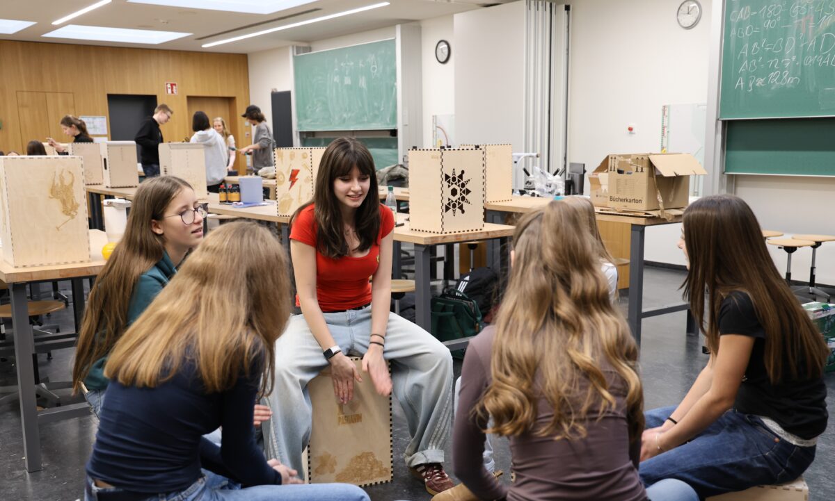 KYUB verbindet Digitales und Handwerk in Neustadt