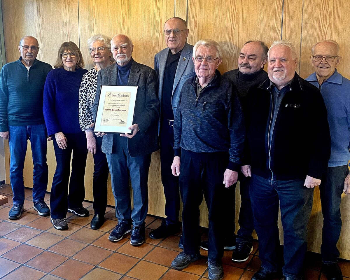 Kontinuität und Gemeinschaft prägen Briefmarkenfreunde in Weiden