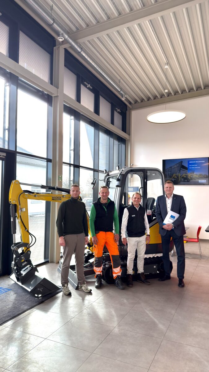 Neuer Mini-Bagger für Bauhof in Maxhütte-Haidhof