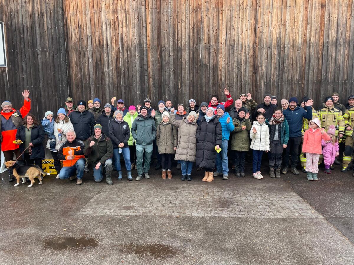 Ramadama an der Vils mit über 100 Helfern in Amberg