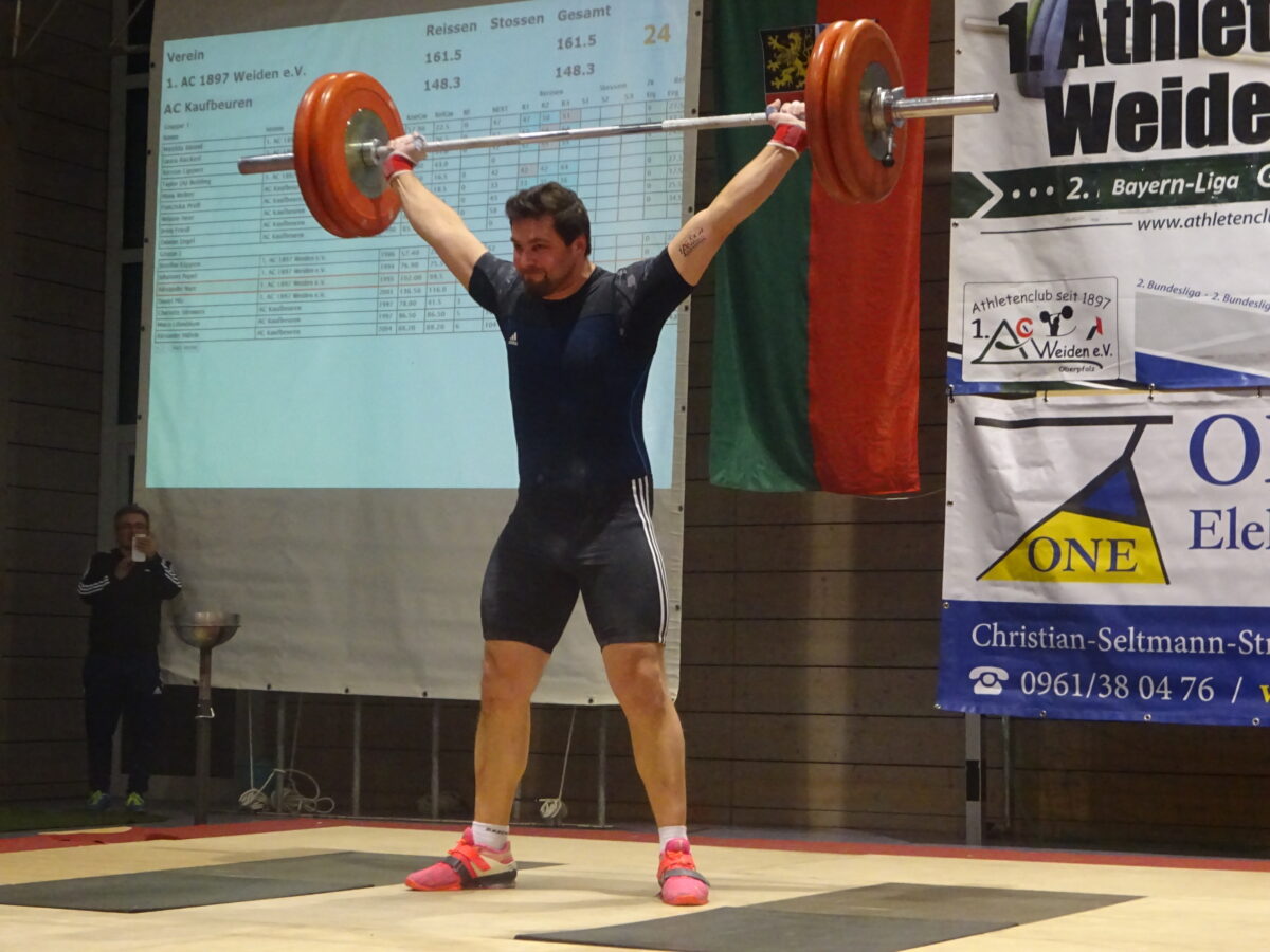 Schwerathleten im Bayernliga-Duell in Weiden