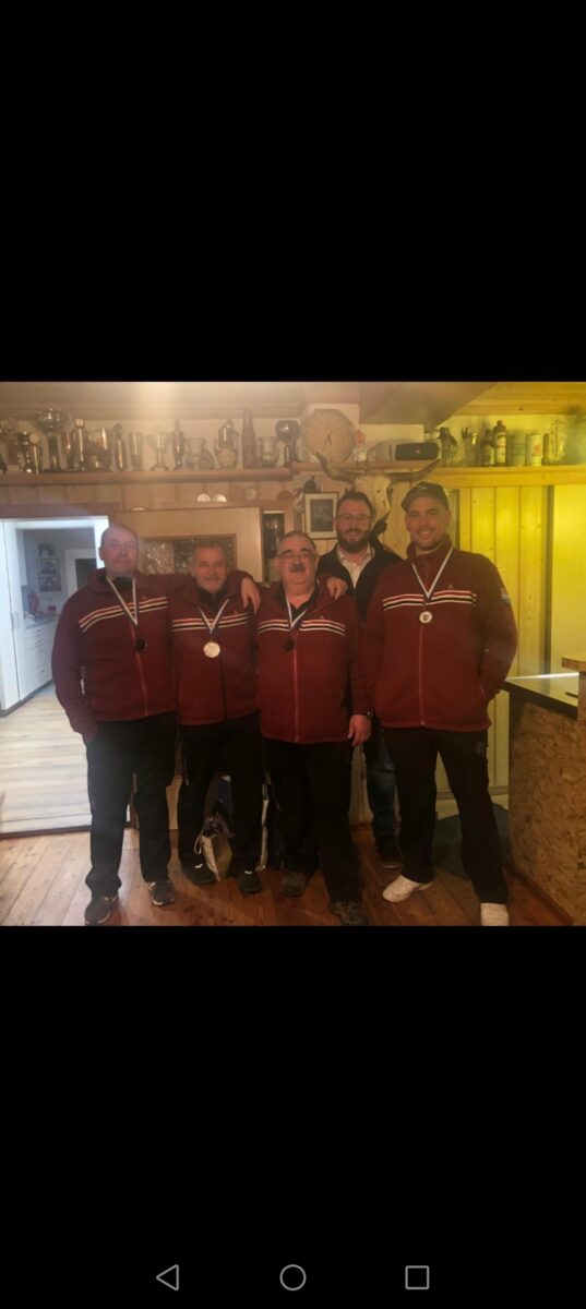 Stockschützen feiern doppelten Aufstieg in Kaltenbrunn