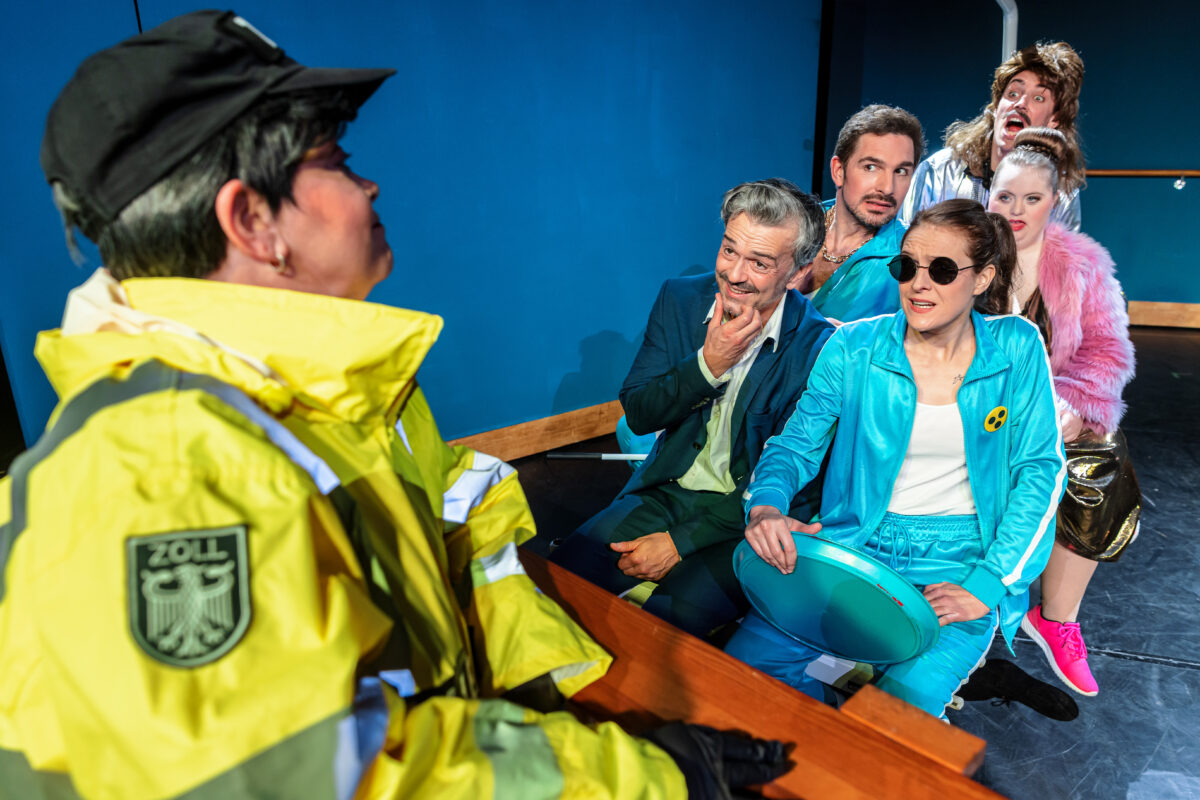 Komödie Die Goldfische im Stadttheater Amberg