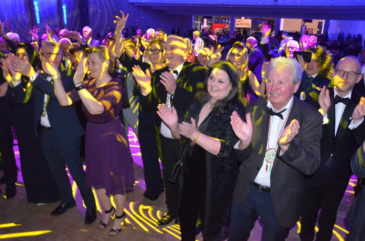 Glanzvoller Abschluss der Ball-Saison