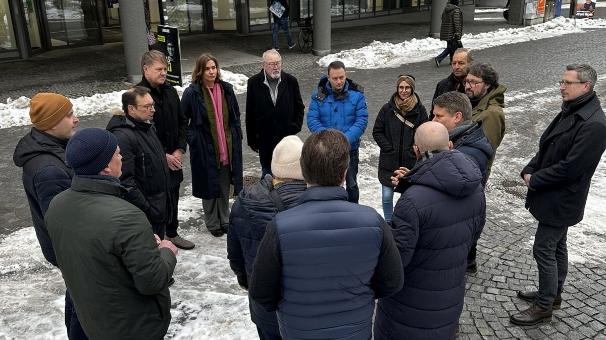 IHK und fünf OB-Kandidaten diskutieren Weidens Innenstadtbelebung