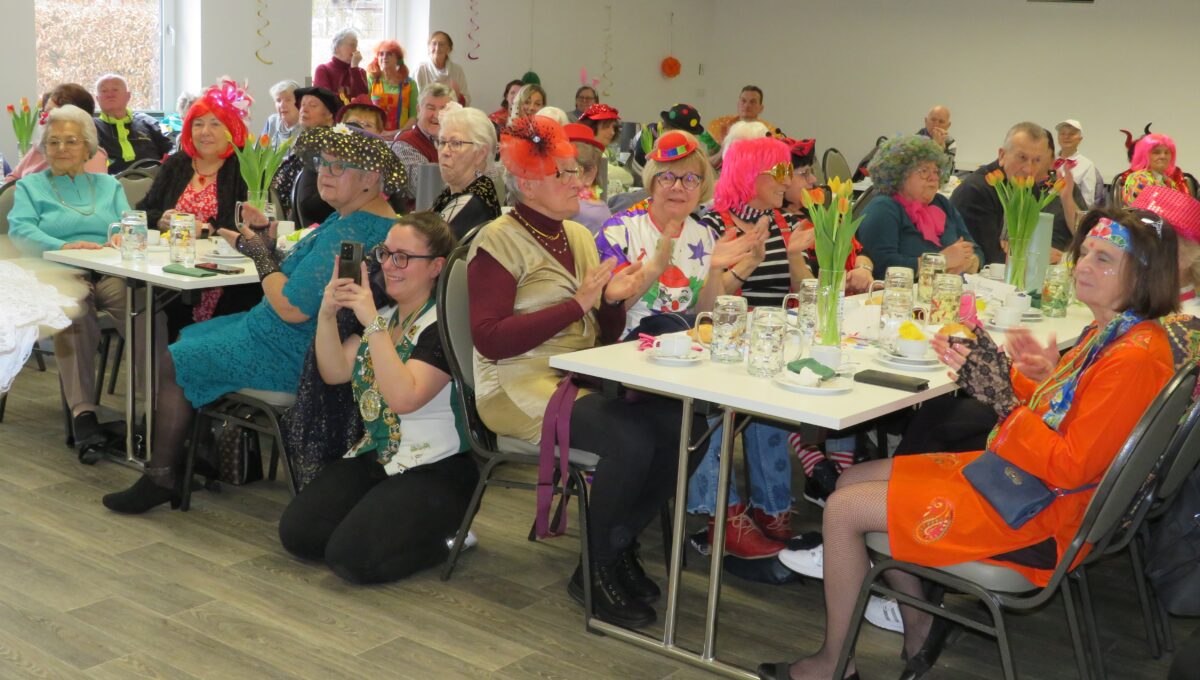 Gute Stimmung beim Seniorenfasching