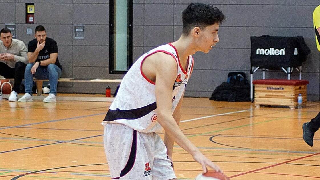 Starkes Schlussviertel entscheidet: WITT Oberpfalz Hunters siegen in Stuttgart