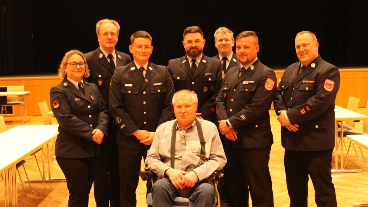 Feuerwehr Neustadt/WN zieht Bilanz für 2025: 141 Einsätze