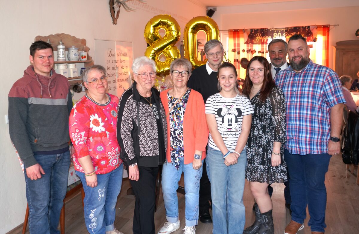 Hannelore Striegl feiert 80. Geburtstag