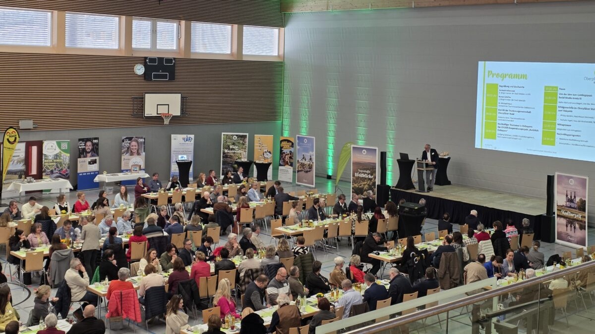 Nachhaltigkeit und KI im Fokus beim Tourismustag in Kemnath