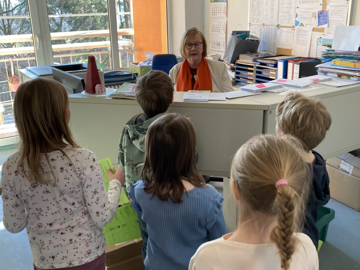 Schulhausrallye erleichtert Schuleinschreibung in Etzenricht