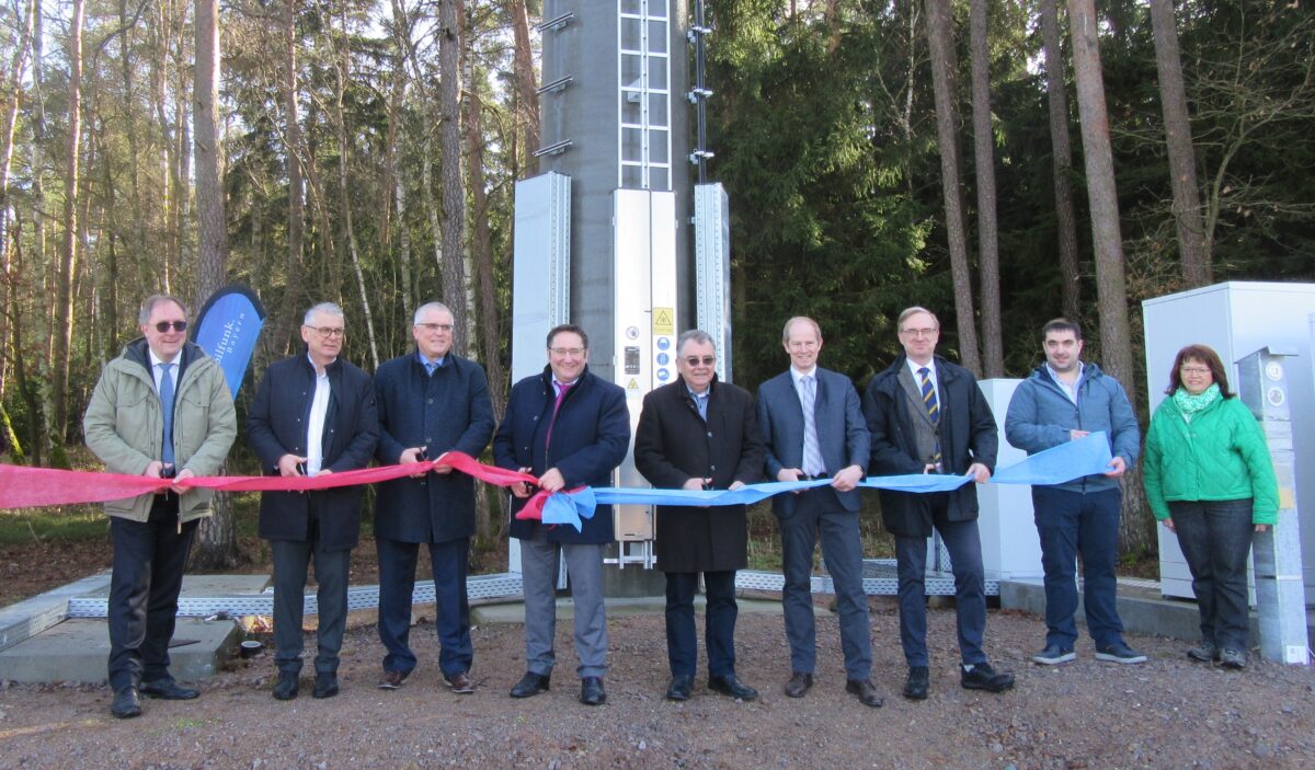 Neuer Funkmast schließt weiße Flecken in Wernberg-Köblitz