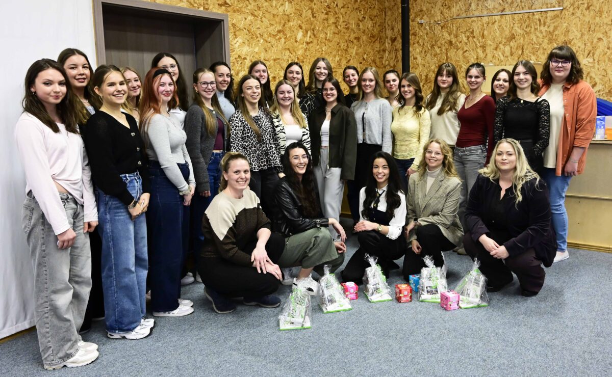 AWO Tanzgruppe feiert harmonische Jahreshauptversammlung in Oberviechtach
