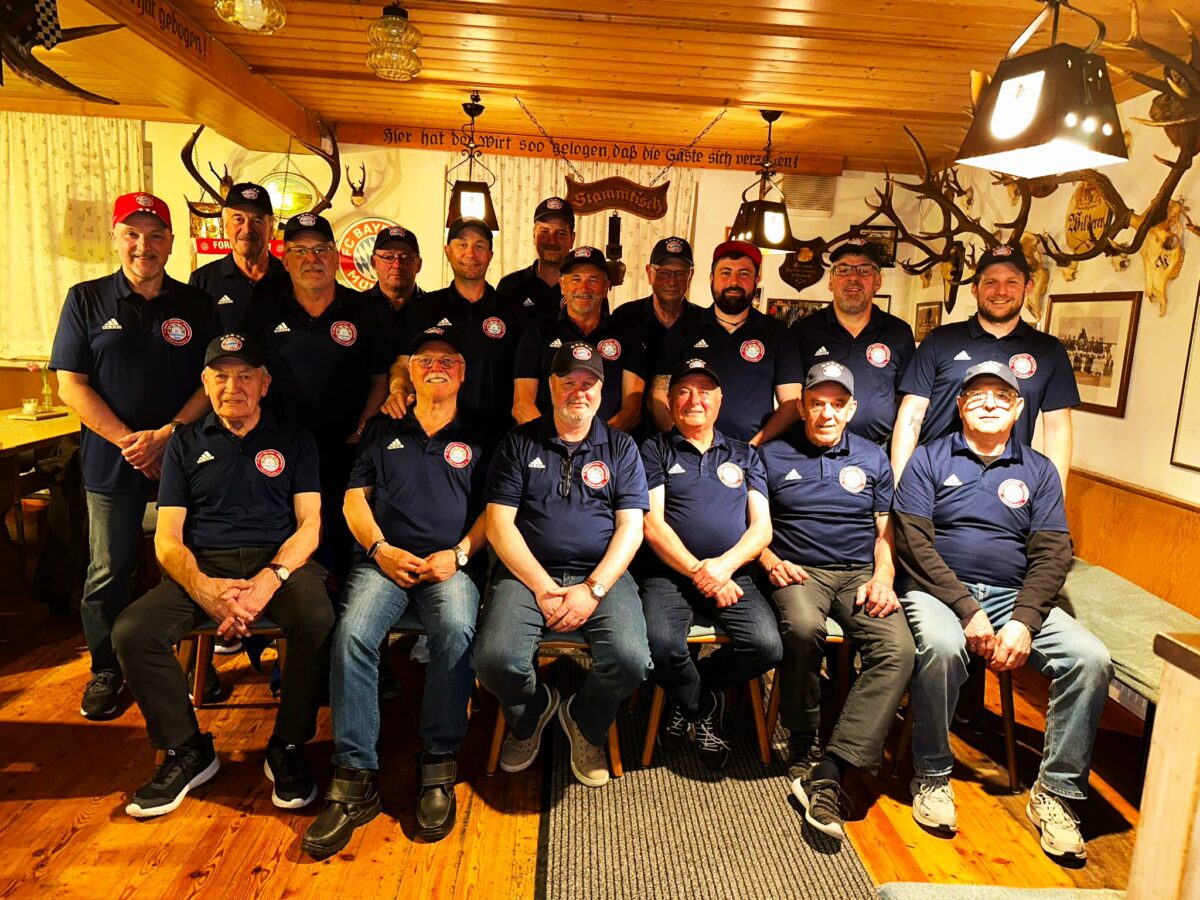 Bayern-Stammtisch D’Houdalump’n bestätigt Führung für zwei Jahre in Dürnast