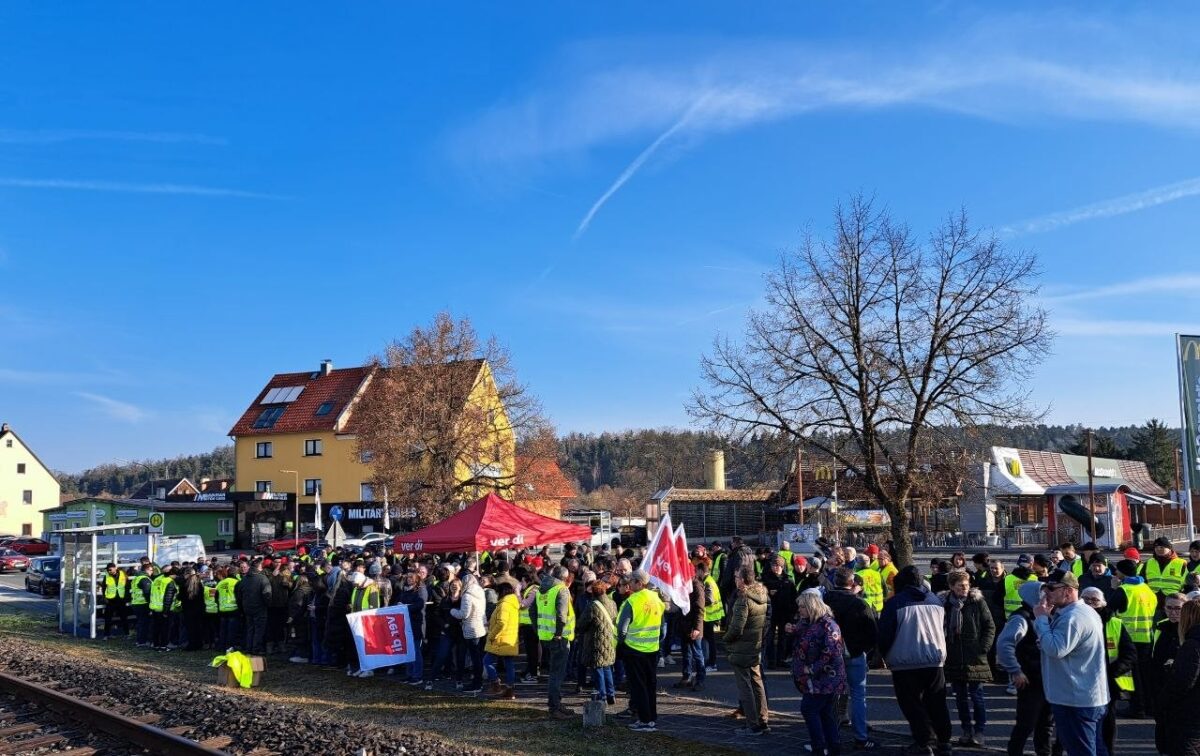 Beschäftigte der US Army streiken in Oberpfalz und Mittelfranken