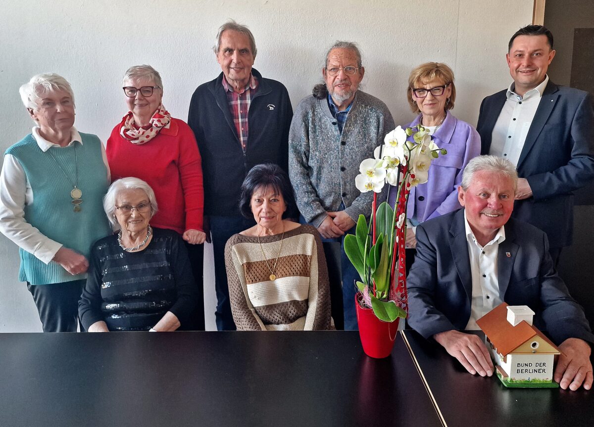 Bund der Berliner-JHV Neuwahl.jpg