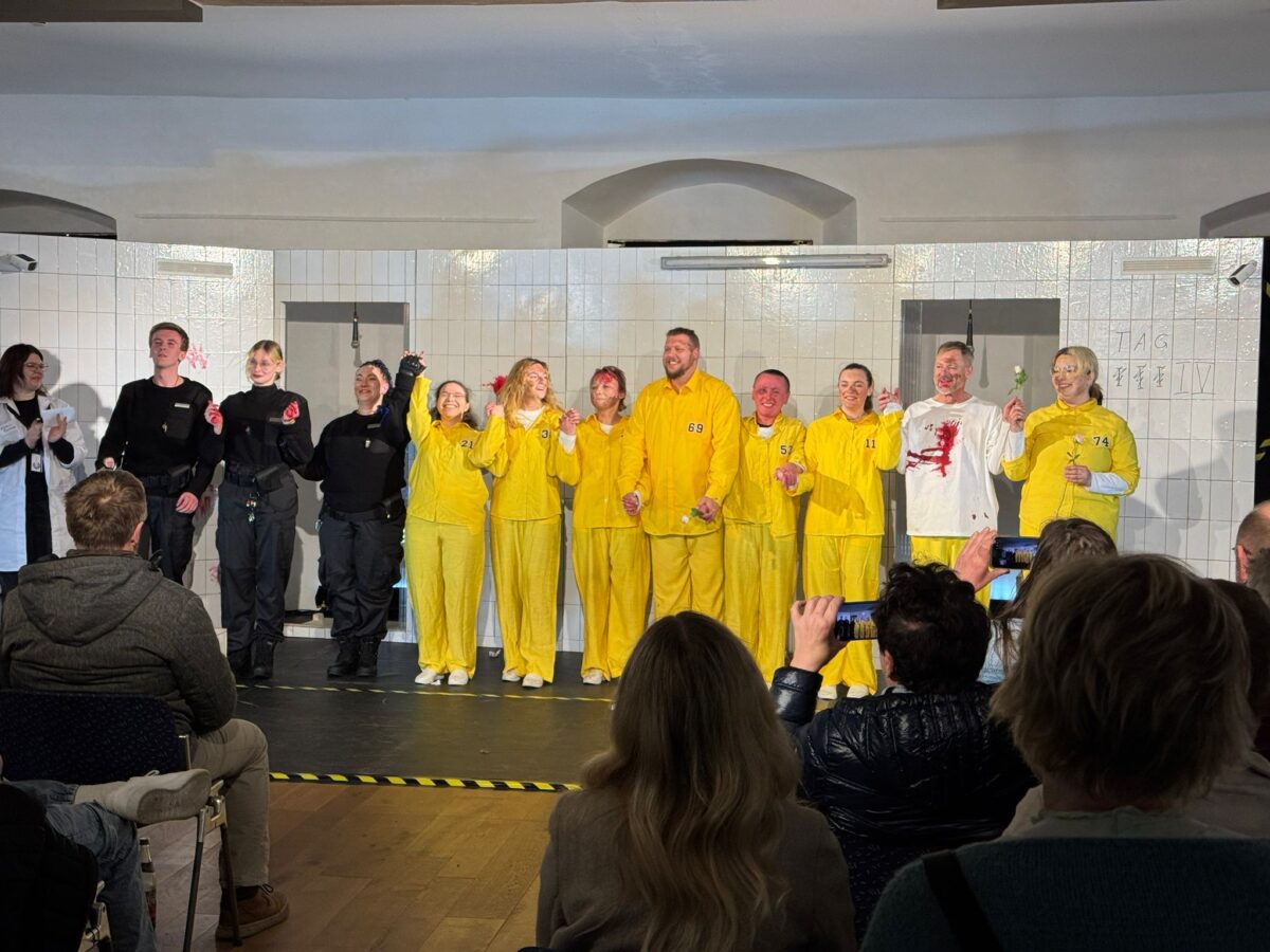 "Das Experiment" schockt Oberviechtach und gastiert in Weiden und Regensburg