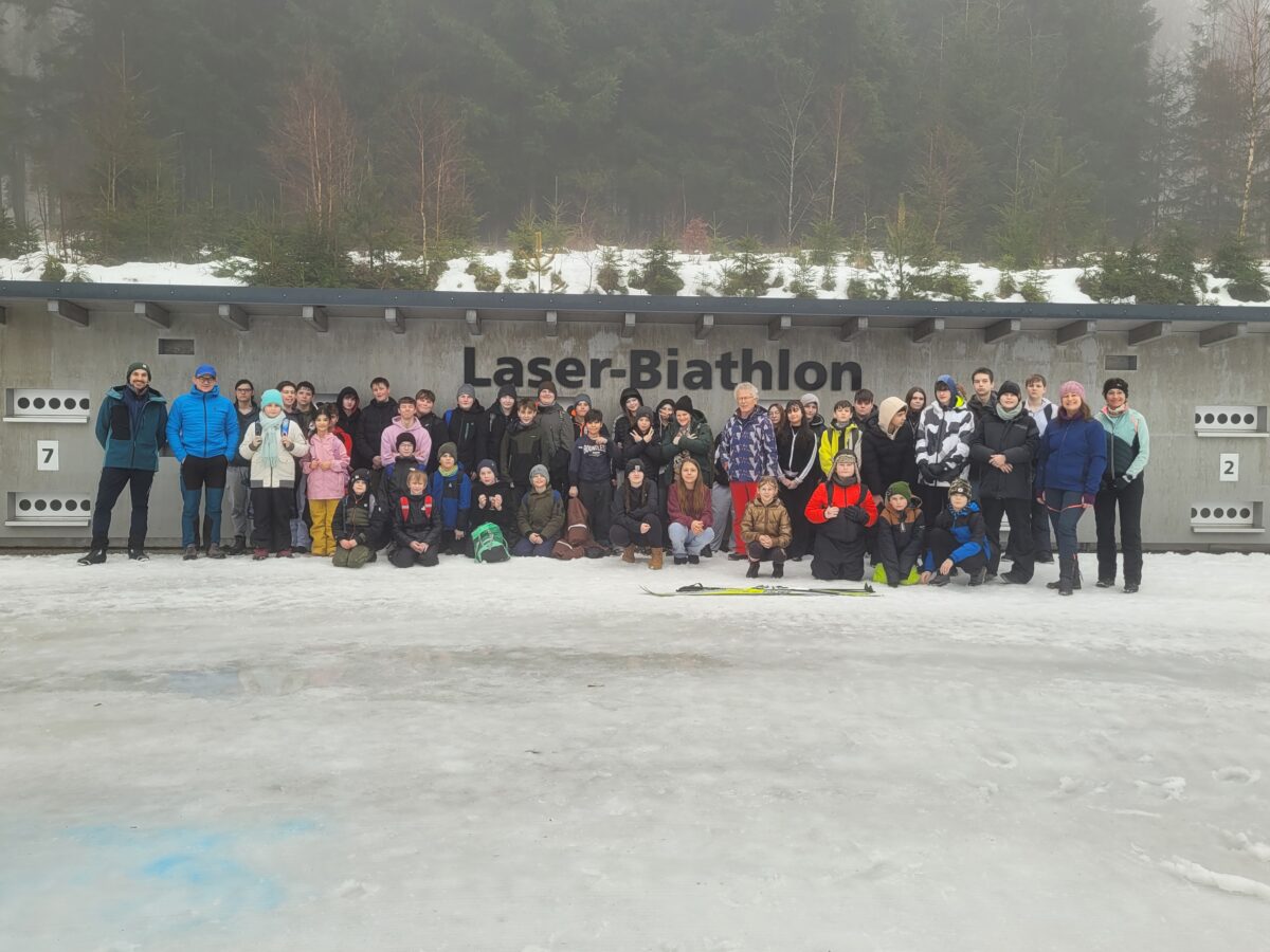 Erster Skilanglauf-Schnuppertag der Mittelschule Erbendorf in Bärnau