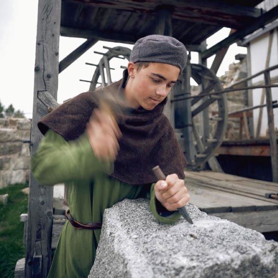 Grundkurs „Historisches Handwerk“