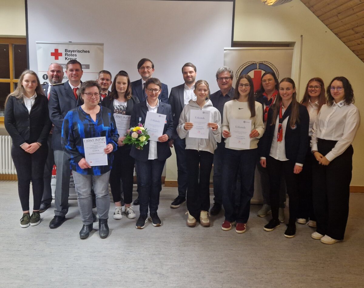 Starke Gemeinschaft: Wasserwacht und Bereitschaft Pressath ziehen beeindruckende Bilanz