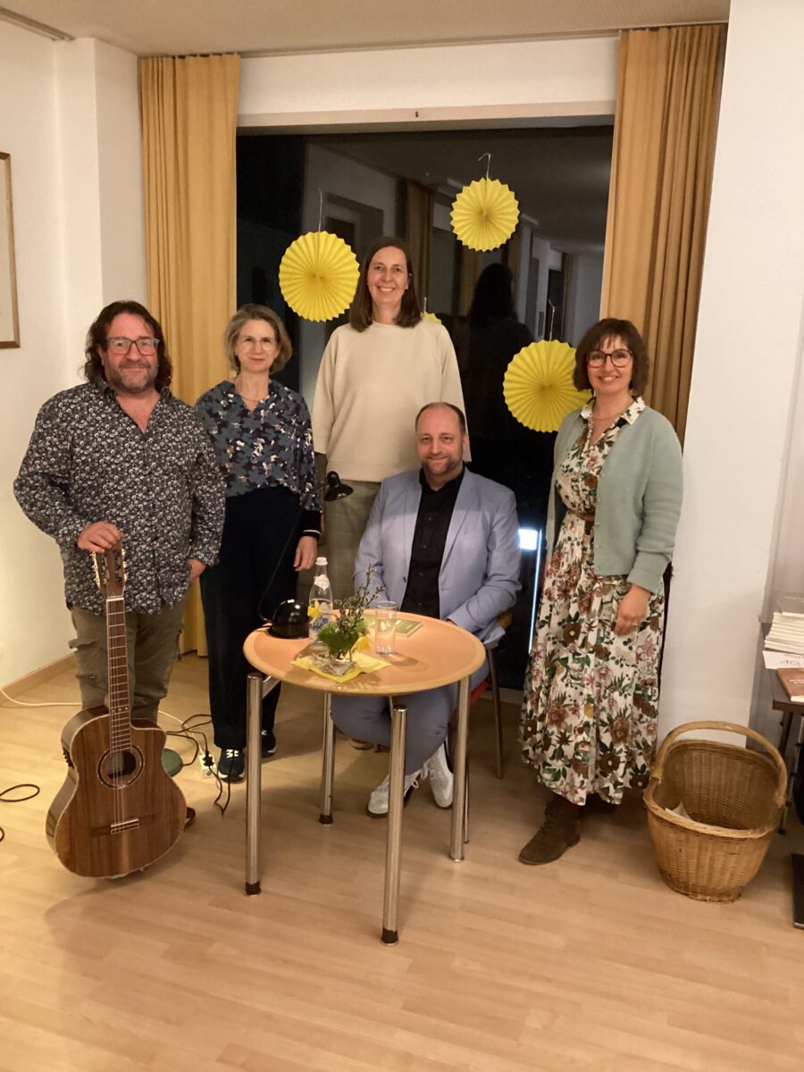 Städtedreieck liest: Musikalische Lesung im Bürgertreff Burglengenfeld