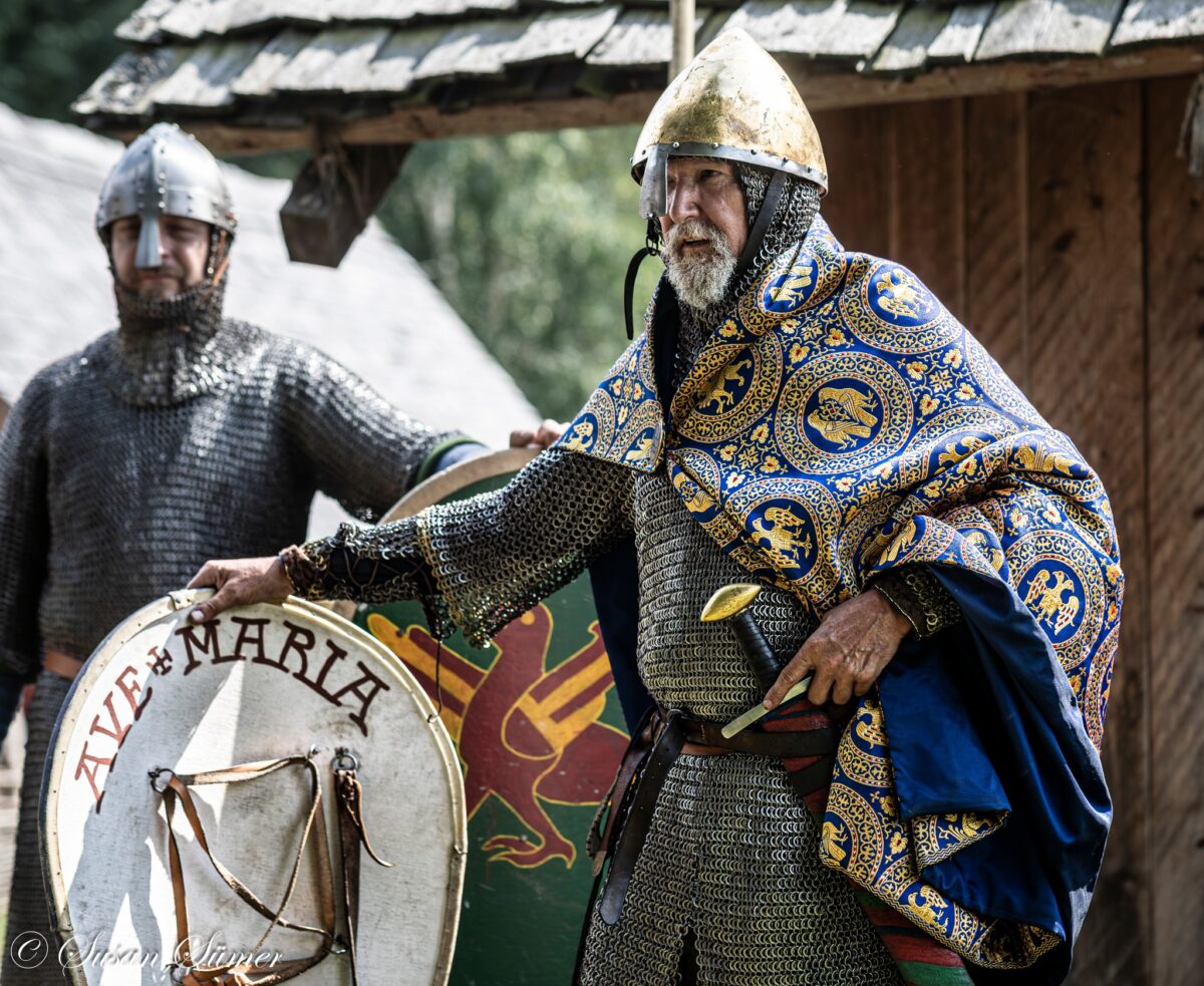 Historisches Militärmanöver im Geschichtspark