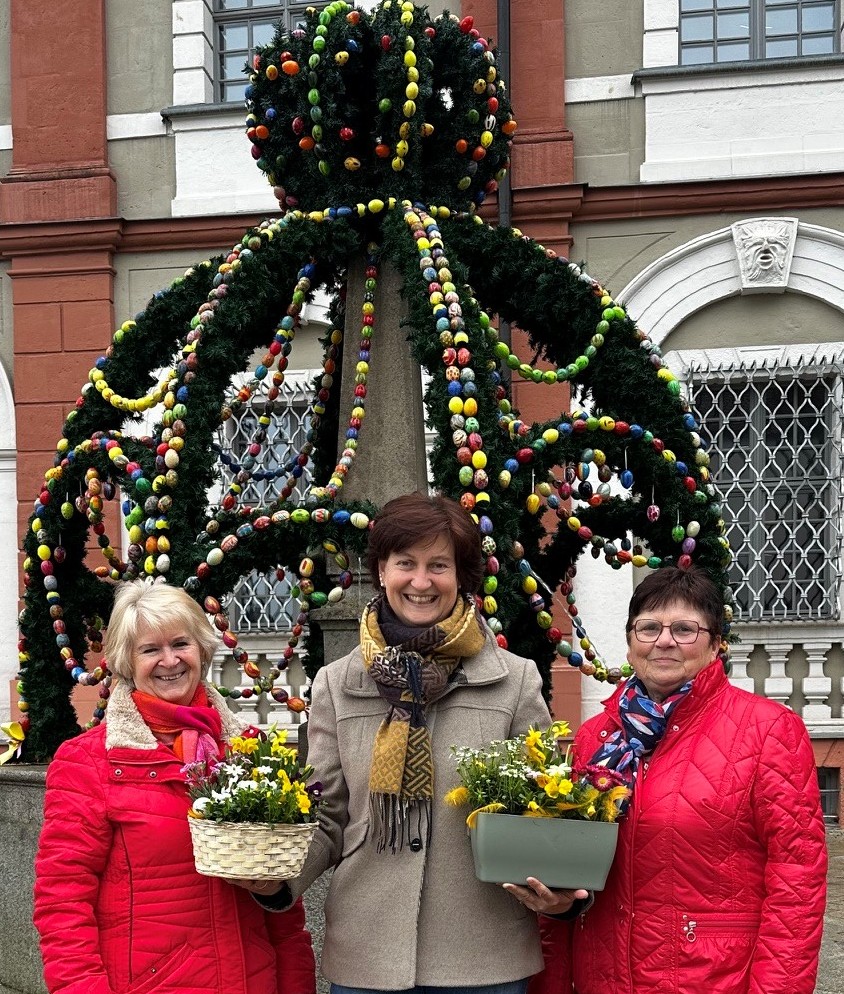 Osterbrunnen begeistert seit 37 Jahren in Neustadt/WN