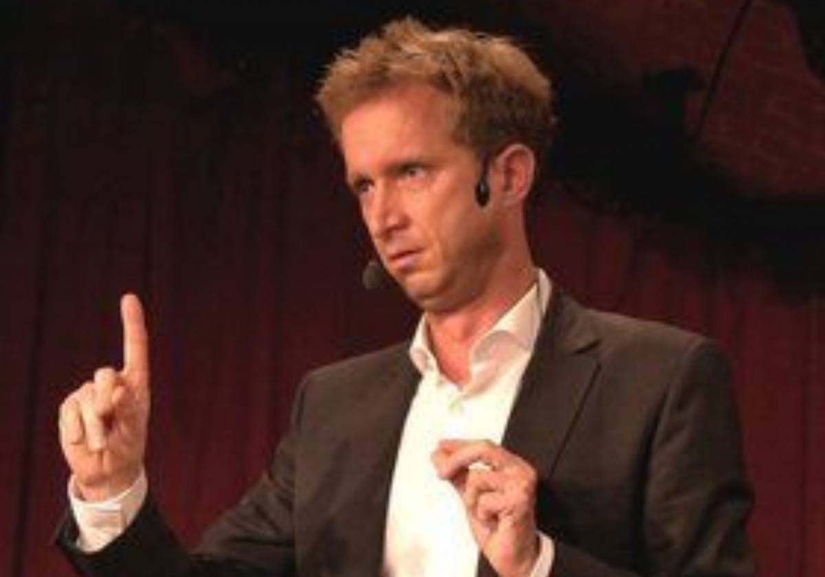 Regensburg: Justus Krux: Kommst du noch auf'n Kaffee mit hoch