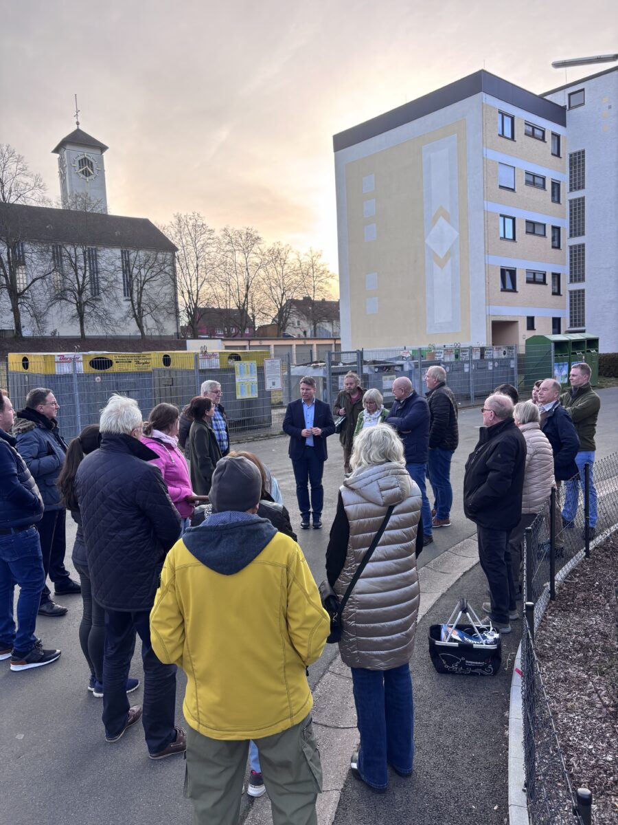 Rehbühler CSU mit großer Beteiligung auf Ortsbegehung in Weiden