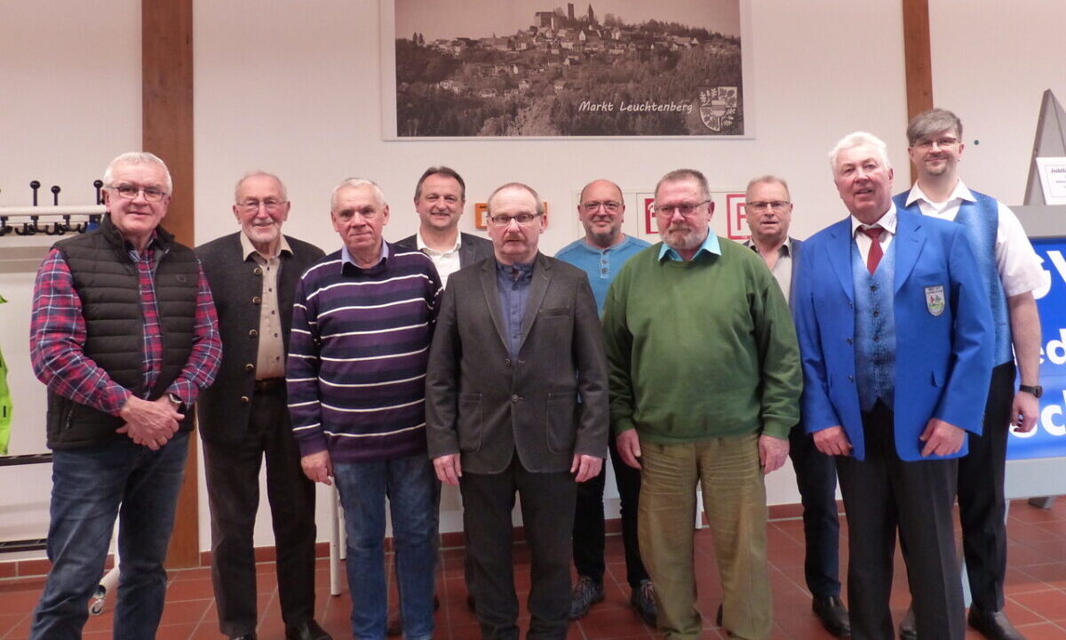 Sängergruppe Floß wählt Vorstand in Leuchtenberg einstimmig